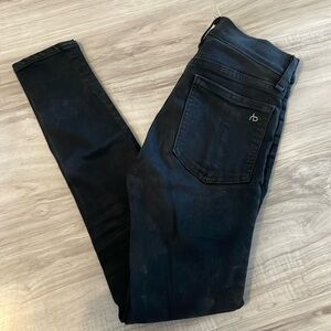 Black skinny jean